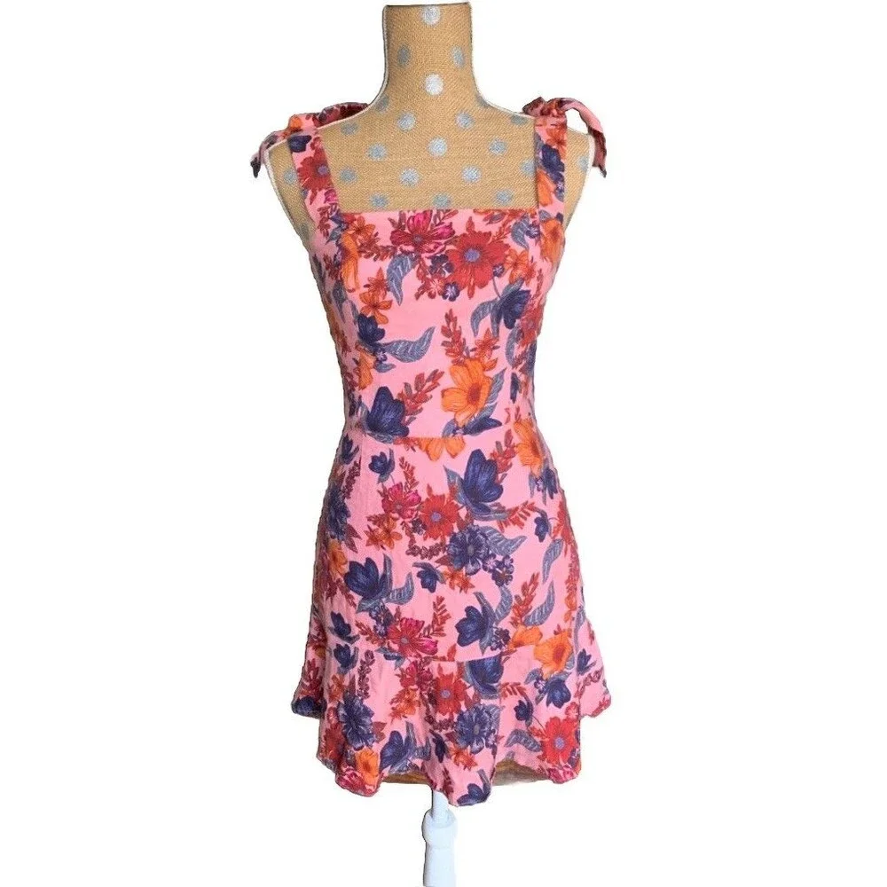 Finders Keepers Floral Twee Mini Dress Pink Linen Blend Square Neck Small Summer - Picture 1 of 16
